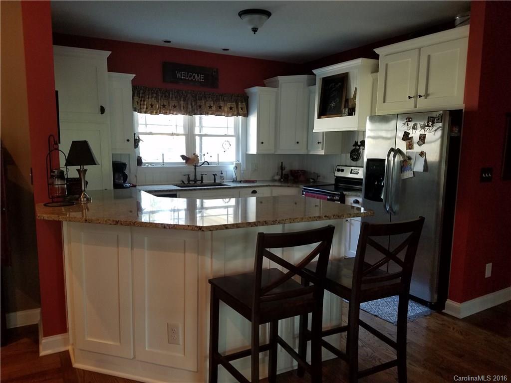 1456 Alexis High Shoals Road Dallas, NC 28034 - Photo 5 of 17 Gallery Image 5