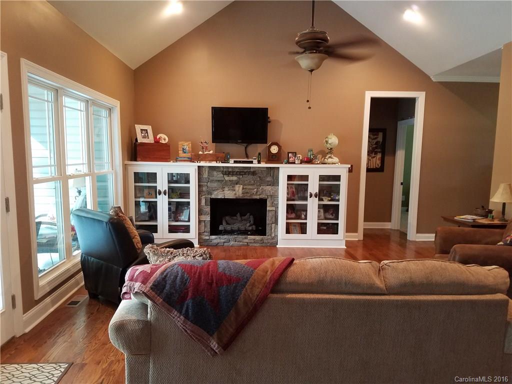 1456 Alexis High Shoals Road Dallas, NC 28034 - Photo 6 of 17 Gallery Image 6