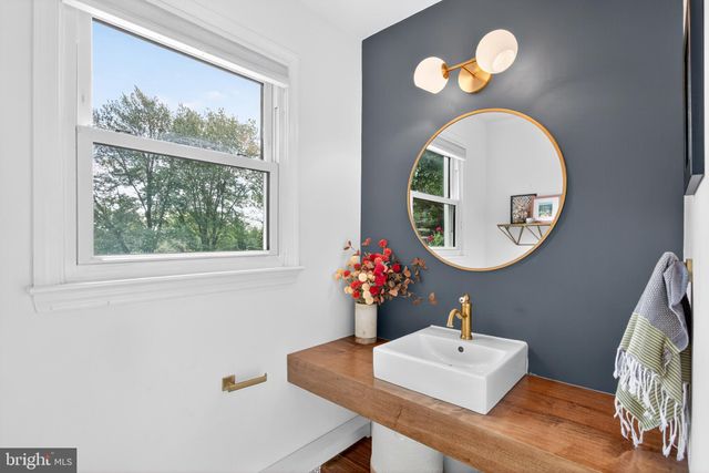 $899,000 | 475 Mt Alverno Road, Media, PA 19063