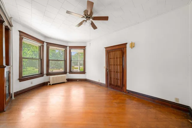 $270,000 | 205 South Gage Street, Somonauk, IL 60552