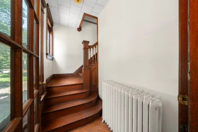 $270,000 | 205 South Gage Street, Somonauk, IL 60552