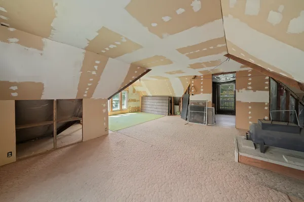 $260,000 | 205 South Gage Street, Somonauk, IL 60552