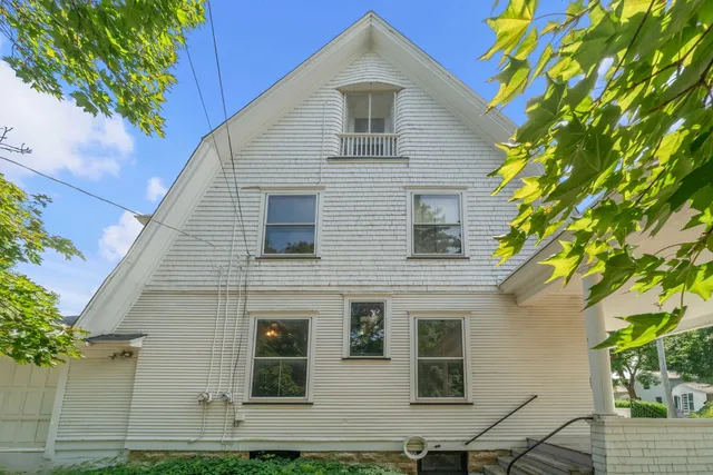 $270,000 | 205 South Gage Street, Somonauk, IL 60552