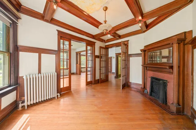 $270,000 | 205 South Gage Street, Somonauk, IL 60552