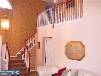 332 Hawarden Road Springfield, PA 19064 - Photo 3 of 12