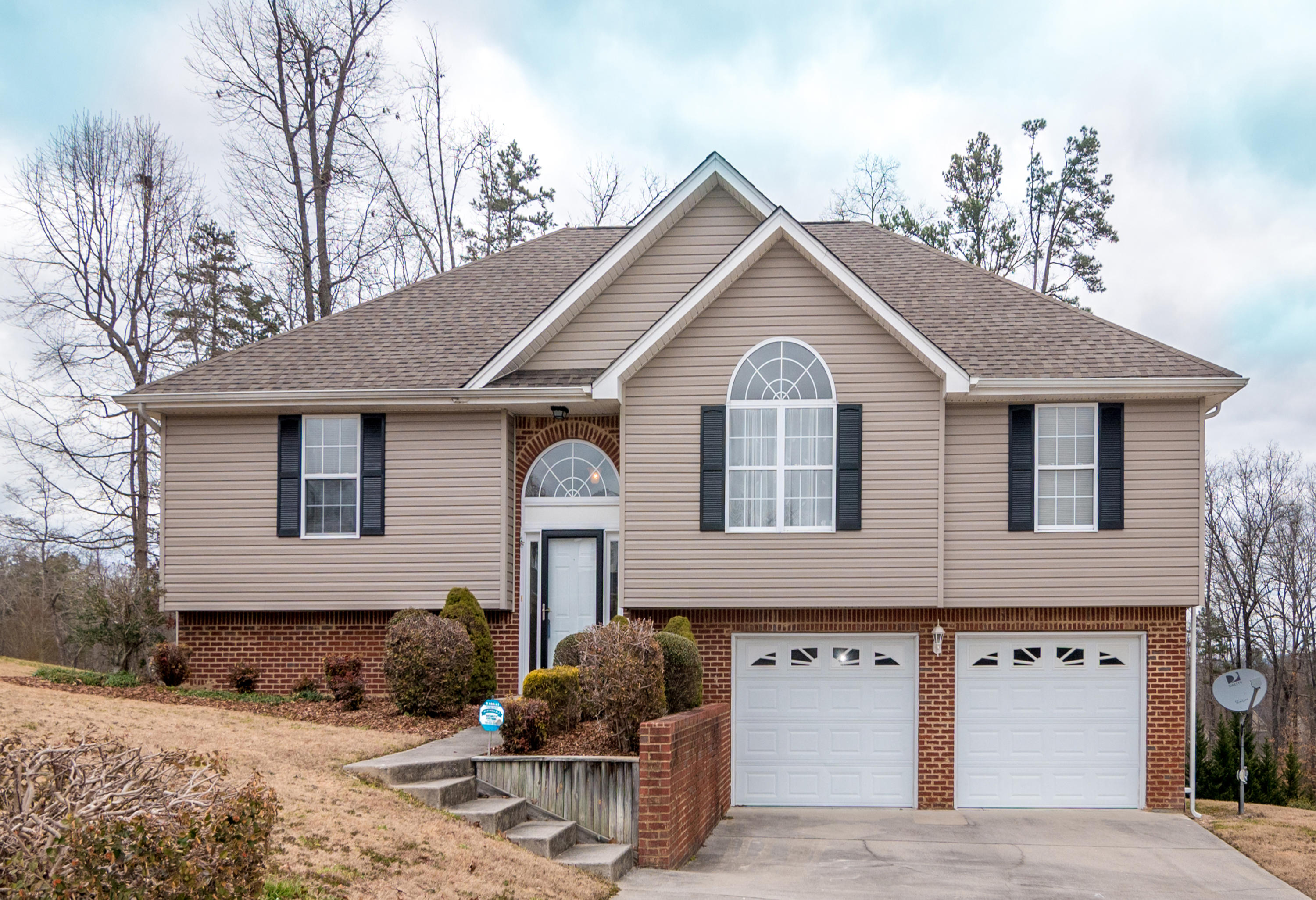 10333 Fielding Road Ooltewah, TN 37363 - Photo 1 of 41 10333 Fielding Road