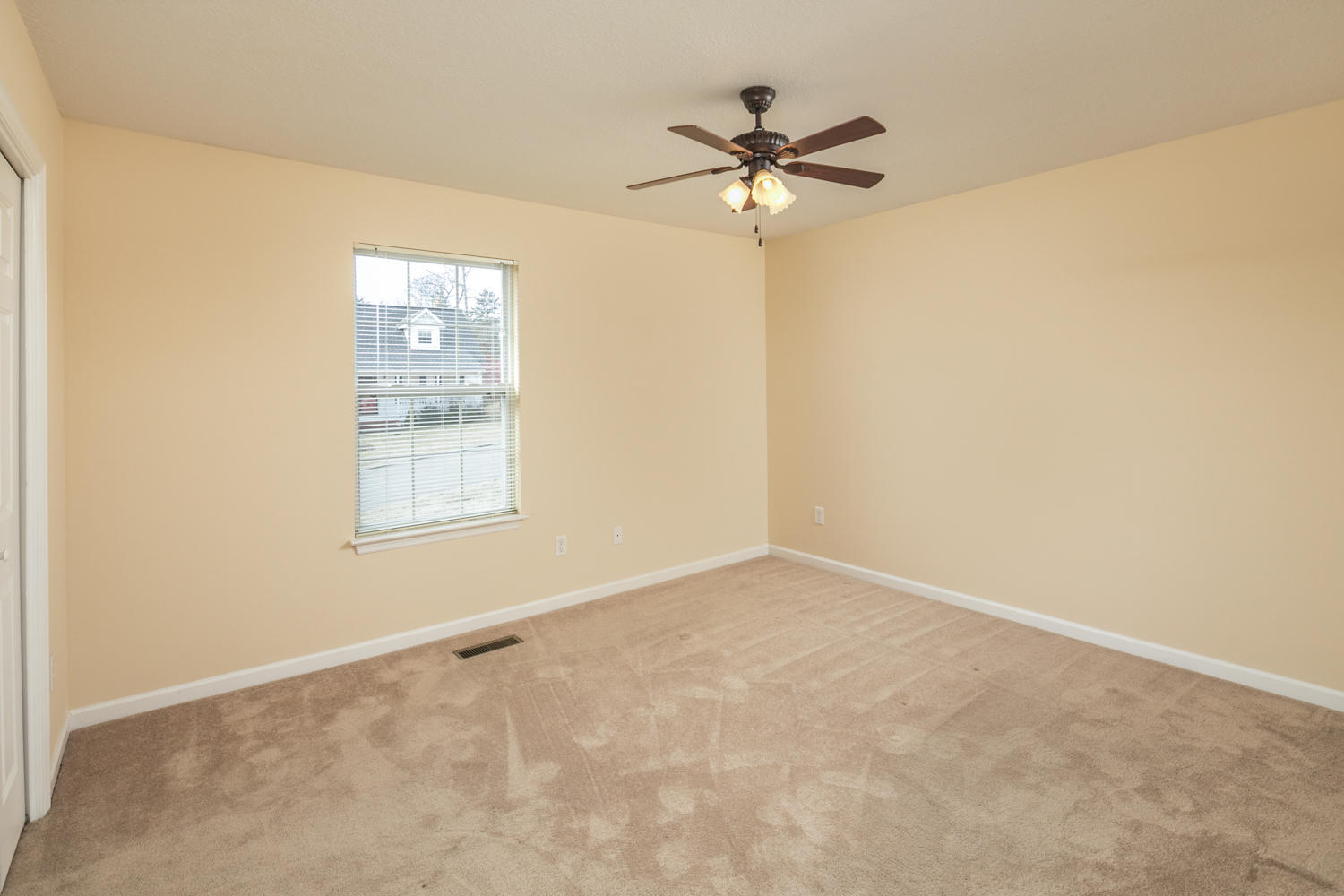 10333 Fielding Road Ooltewah, TN 37363 - Photo 24 of 41 10333_Fielding_Rd_025