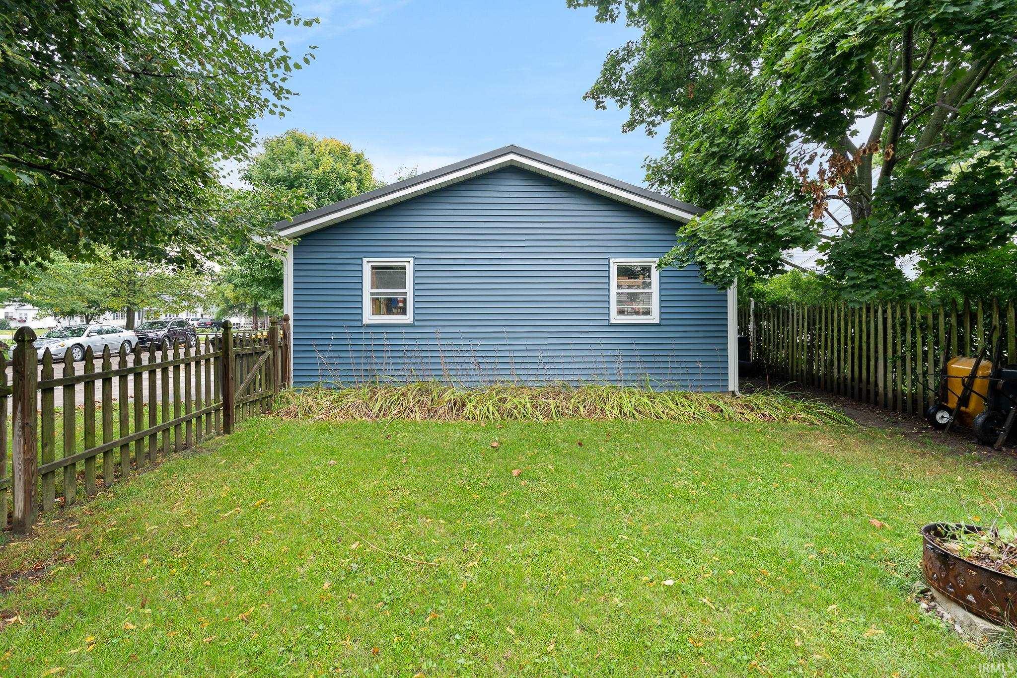 515 Nuttman Avenue Decatur, IN 46733 - Photo 5 of 33