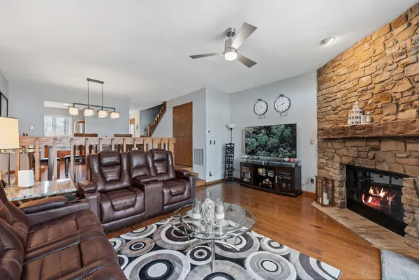 $649,000 | 1501 West Water Street, Unit 8, New Buffalo, MI 49117