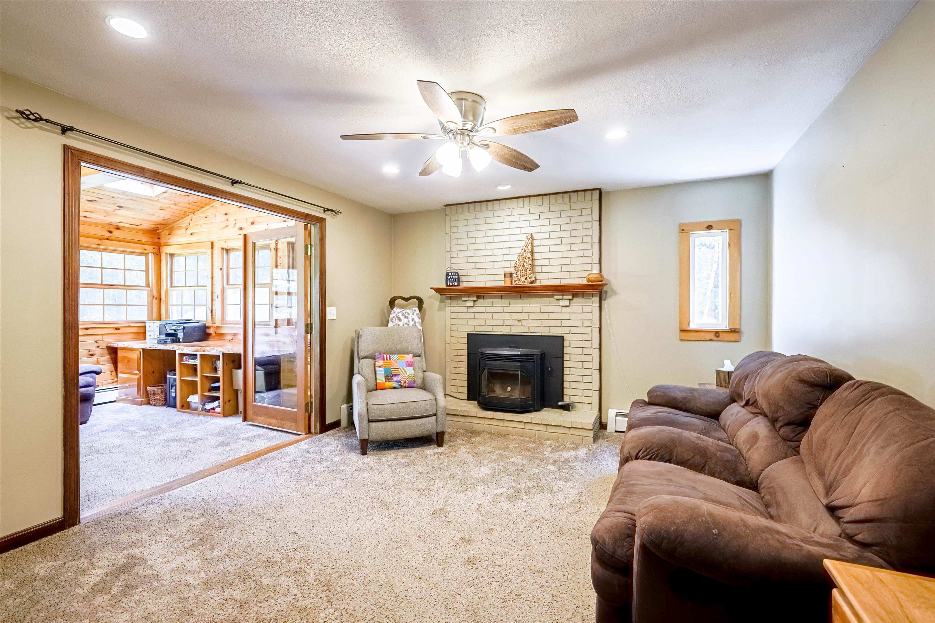 34 Cabot Road Merrimack, NH 03054 - Photo 12 of 35 Gallery Image 12