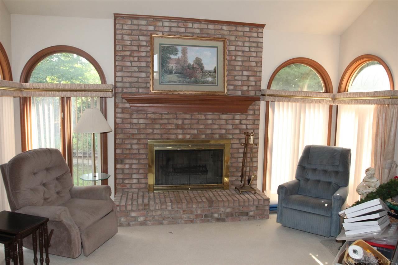 2112 Reagan Drive Rochester, MI 48309 - Photo 8 of 21