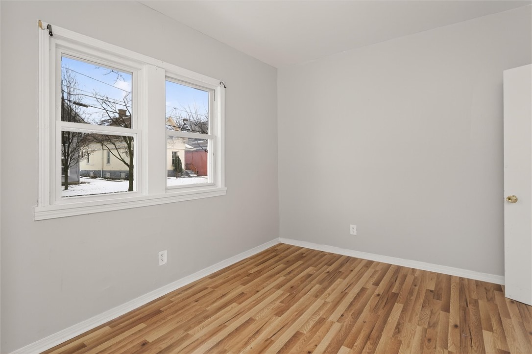 127 Conkey Avenue Rochester, NY 14621 - Photo 9 of 31