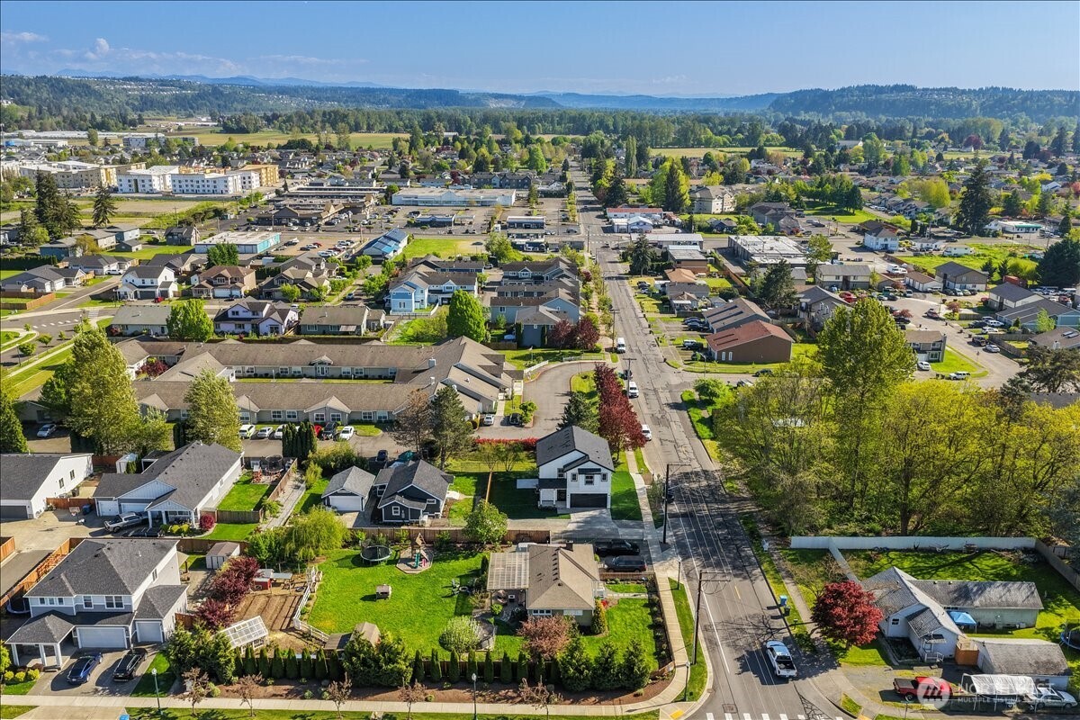 5701 Parker Road East Sumner, WA 98390 - Photo 36 of 38