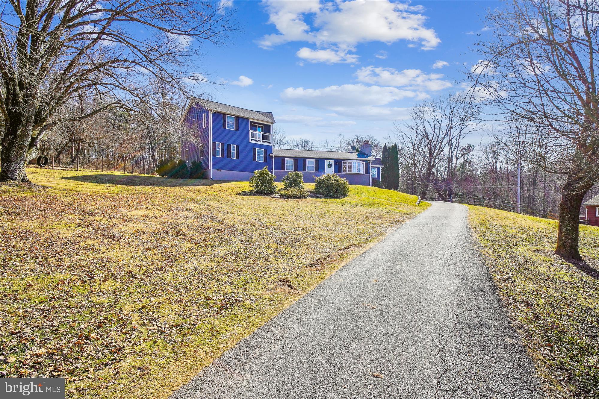11250 Kingstead Road Damascus, MD 20872 - Photo 3 of 63 Gallery Image 3