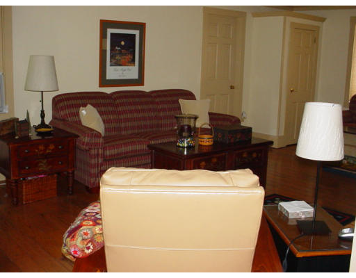 191 Perkins Row Topsfield, MA 01983 - Photo 7 of 20 Gallery Image 7