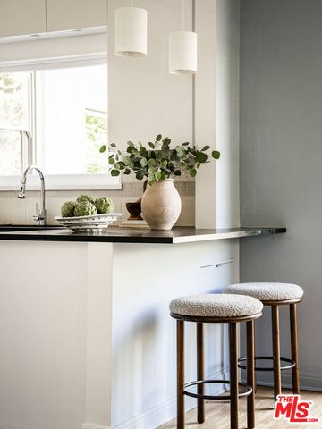 $3,452,367 | 131 South Arden Boulevard, Los Angeles, CA 90004