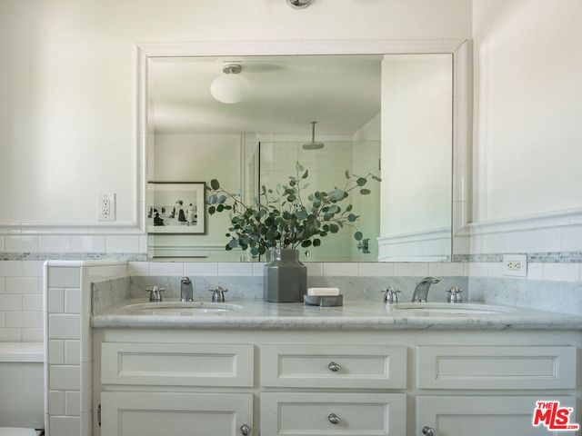 $3,452,367 | 131 South Arden Boulevard, Los Angeles, CA 90004