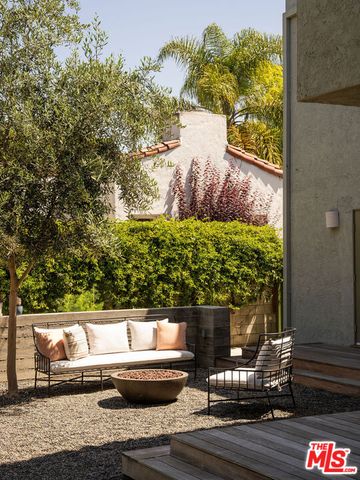 $3,452,367 | 131 South Arden Boulevard, Los Angeles, CA 90004