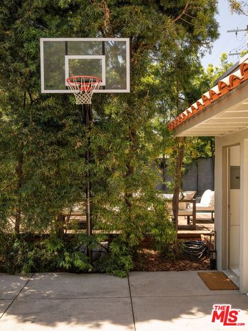 $3,452,367 | 131 South Arden Boulevard, Los Angeles, CA 90004