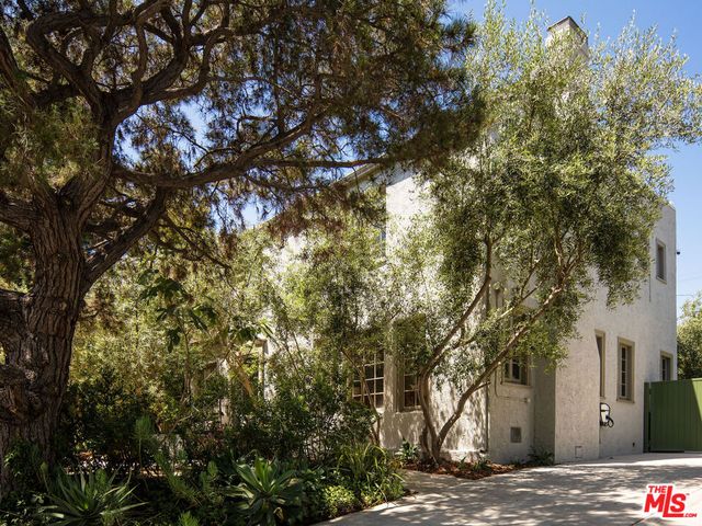 $3,452,367 | 131 South Arden Boulevard, Los Angeles, CA 90004