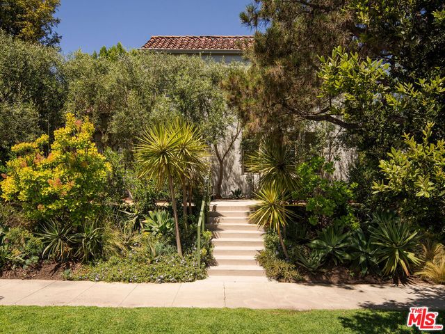 $3,452,367 | 131 South Arden Boulevard, Los Angeles, CA 90004