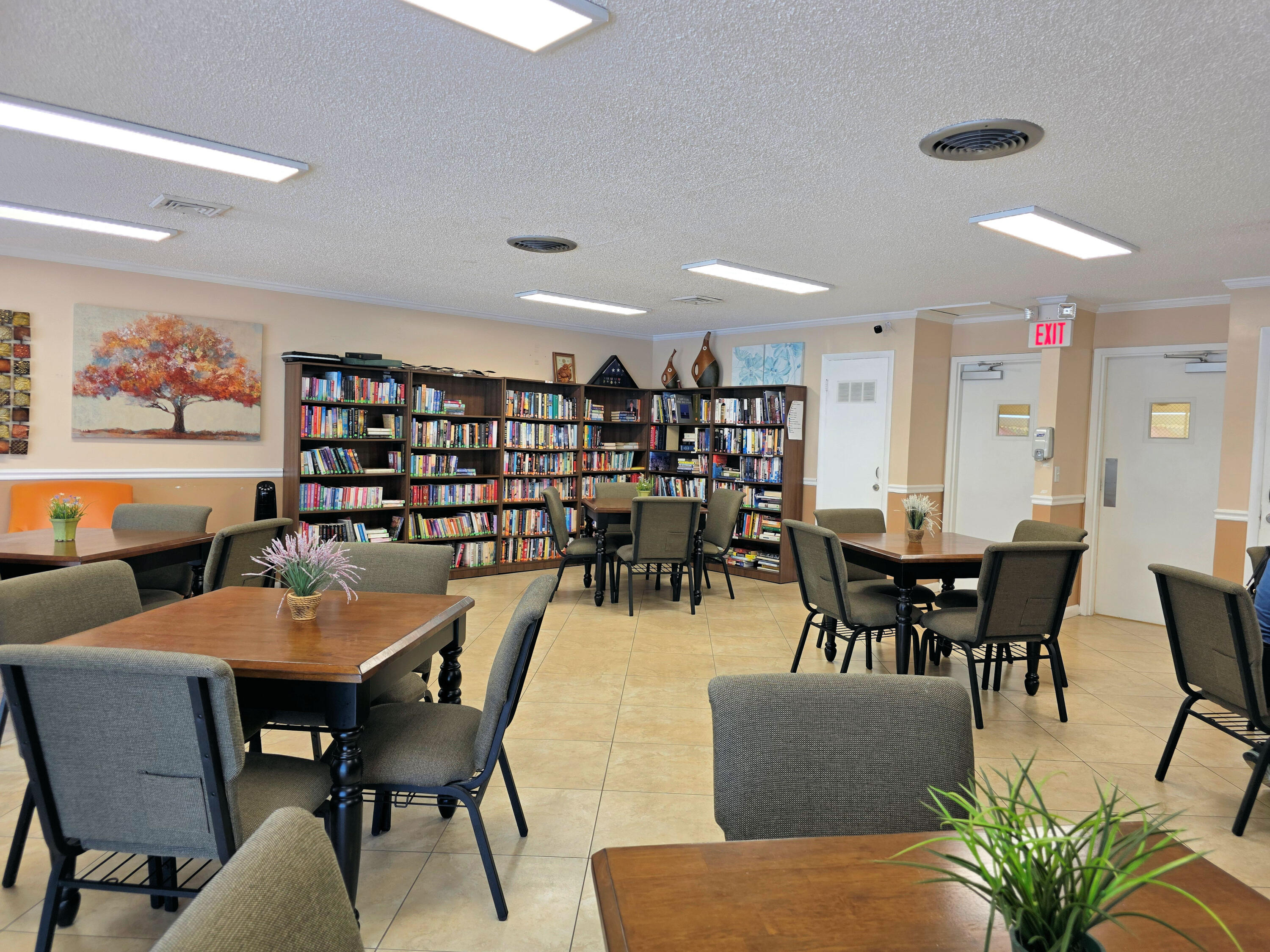 3 Abbey Lane, Unit 103 Delray Beach, FL 33446 - Photo 20 of 31 Clubhouse 1