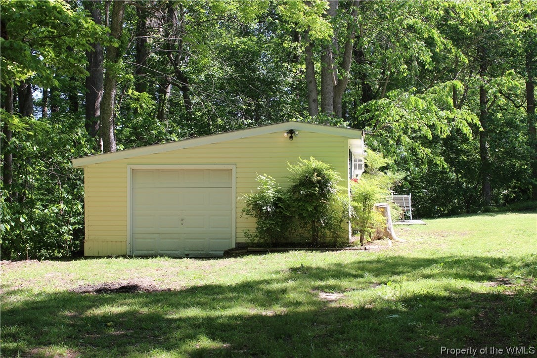 8024 Roaring Springs Road Gloucester, VA 23061 - Photo 33 of 35 Gallery Image 33