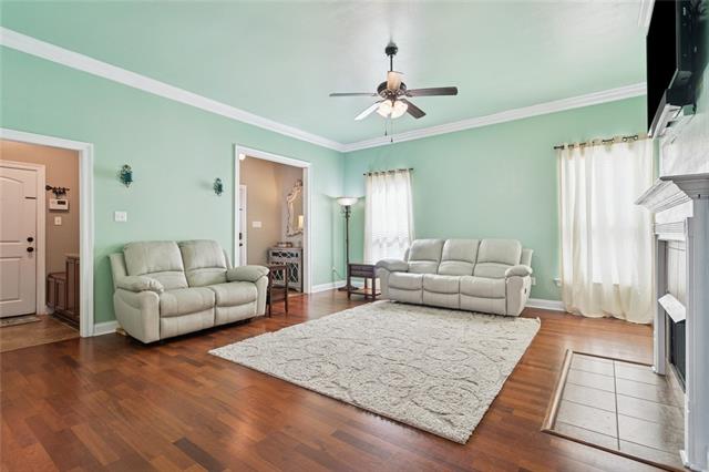 70017 Hirson Court Madisonville, LA 70447 - Photo 2 of 12