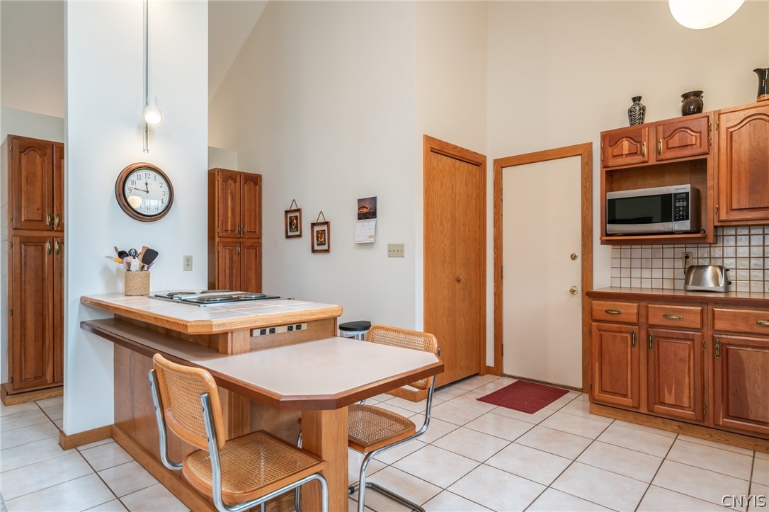 5451 Springview Drive Manlius, NY 13066 - Photo 15 of 38