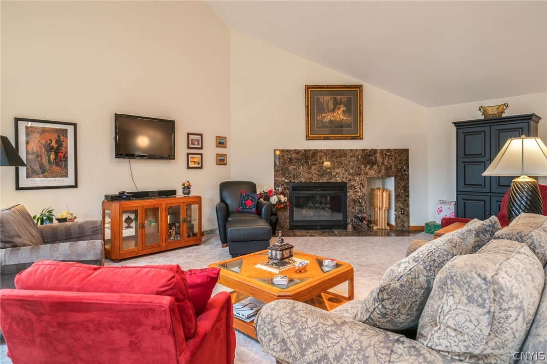 5451 Springview Drive Manlius, NY 13066 - Photo 10 of 38