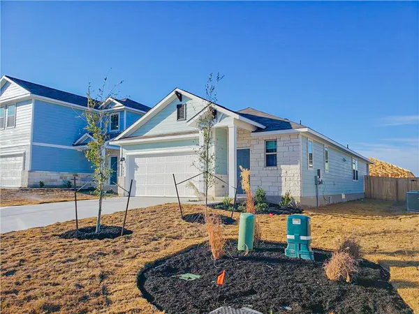 $1,750 | 221 El Dorado Road, Jarrell, TX 76537