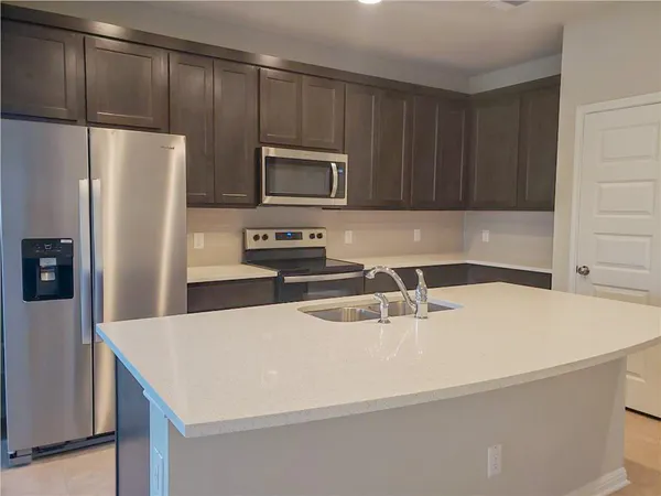 $1,750 | 221 El Dorado Road, Jarrell, TX 76537