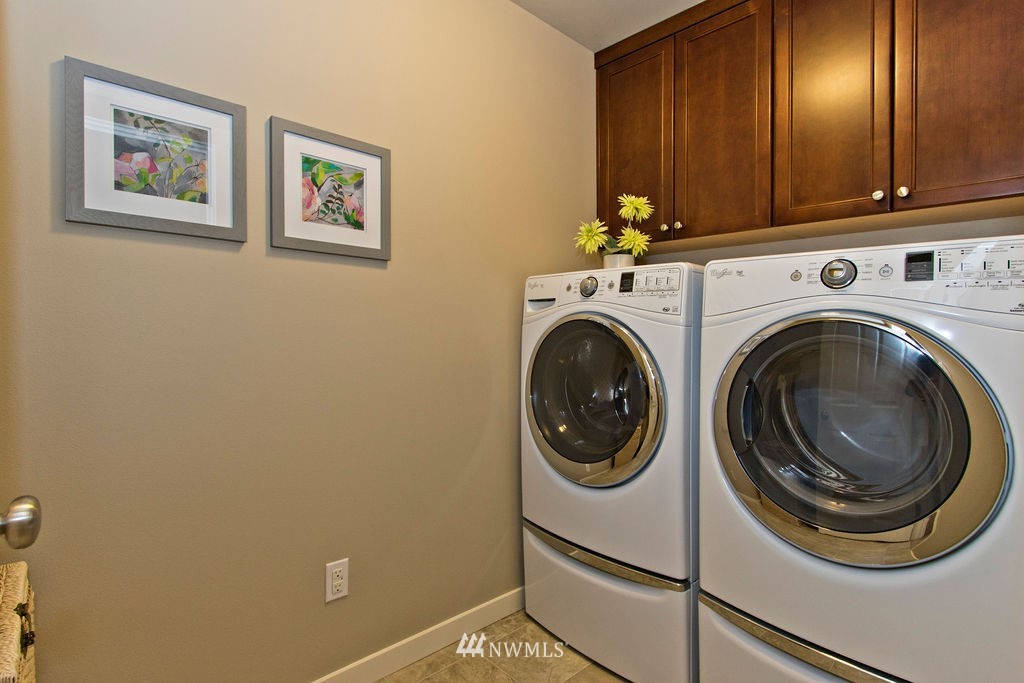 228 Field Avenue Northeast Renton, WA 98059 - Photo 20 of 24