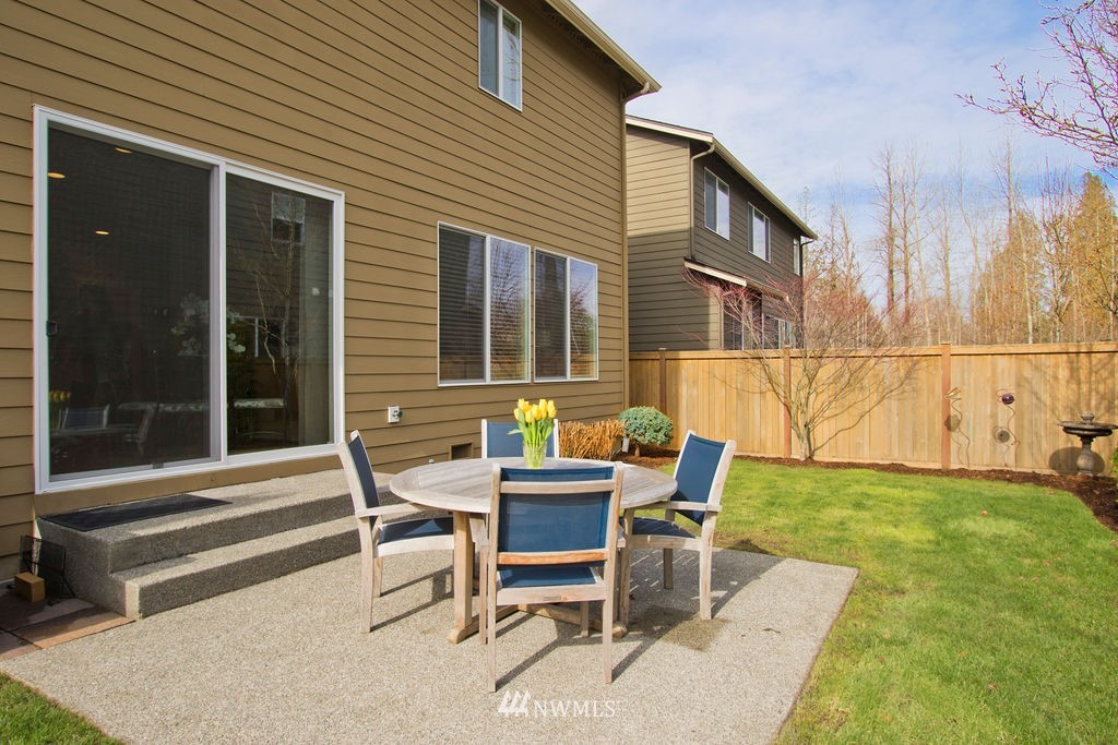 228 Field Avenue Northeast Renton, WA 98059 - Photo 22 of 24