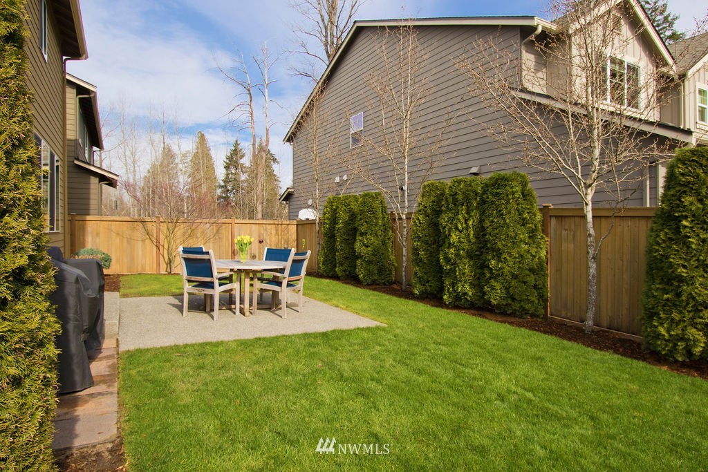 228 Field Avenue Northeast Renton, WA 98059 - Photo 23 of 24