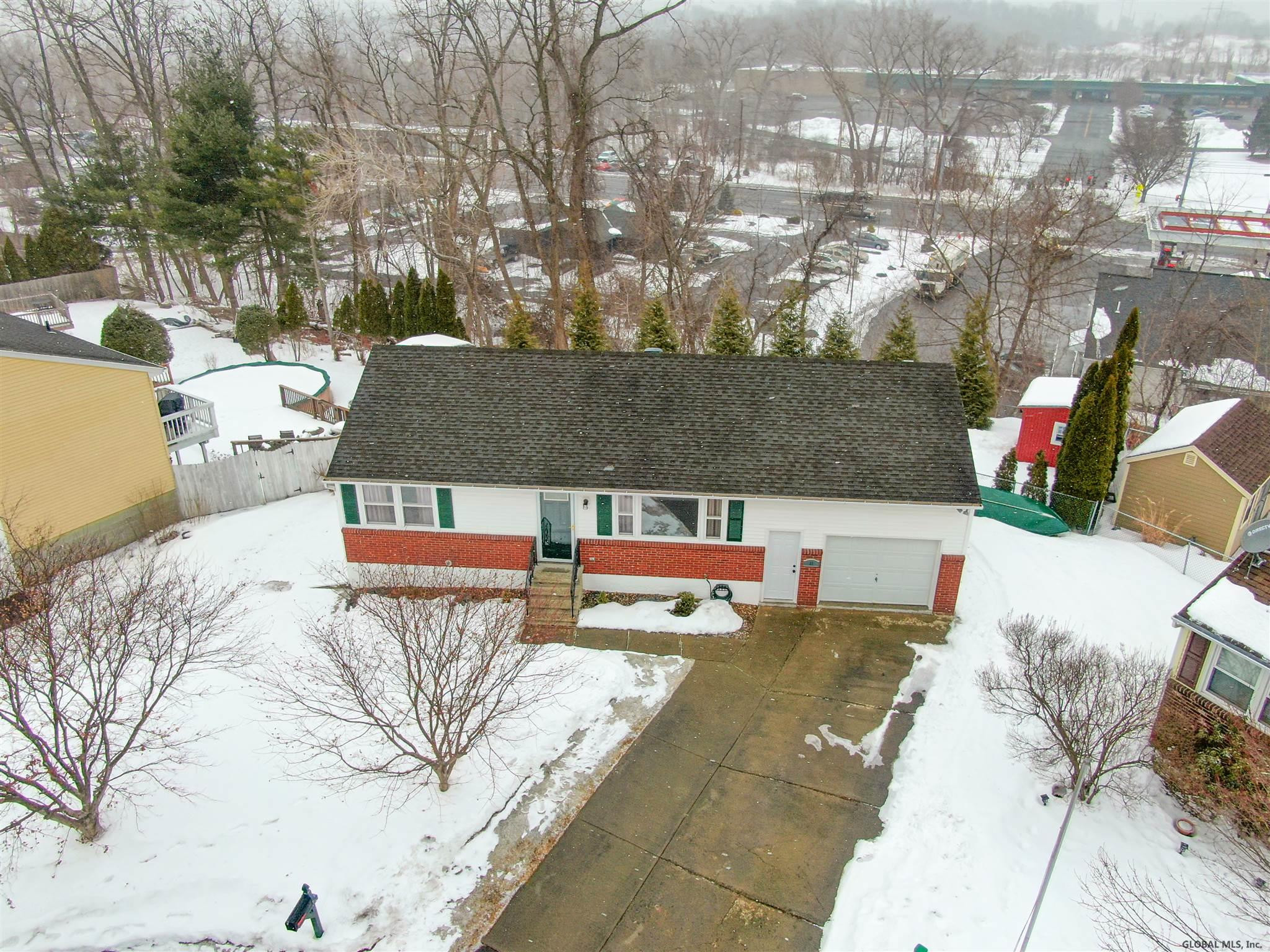 11 Daniel Street Rensselaer, NY 12144 - Photo 1 of 26 Photo 1