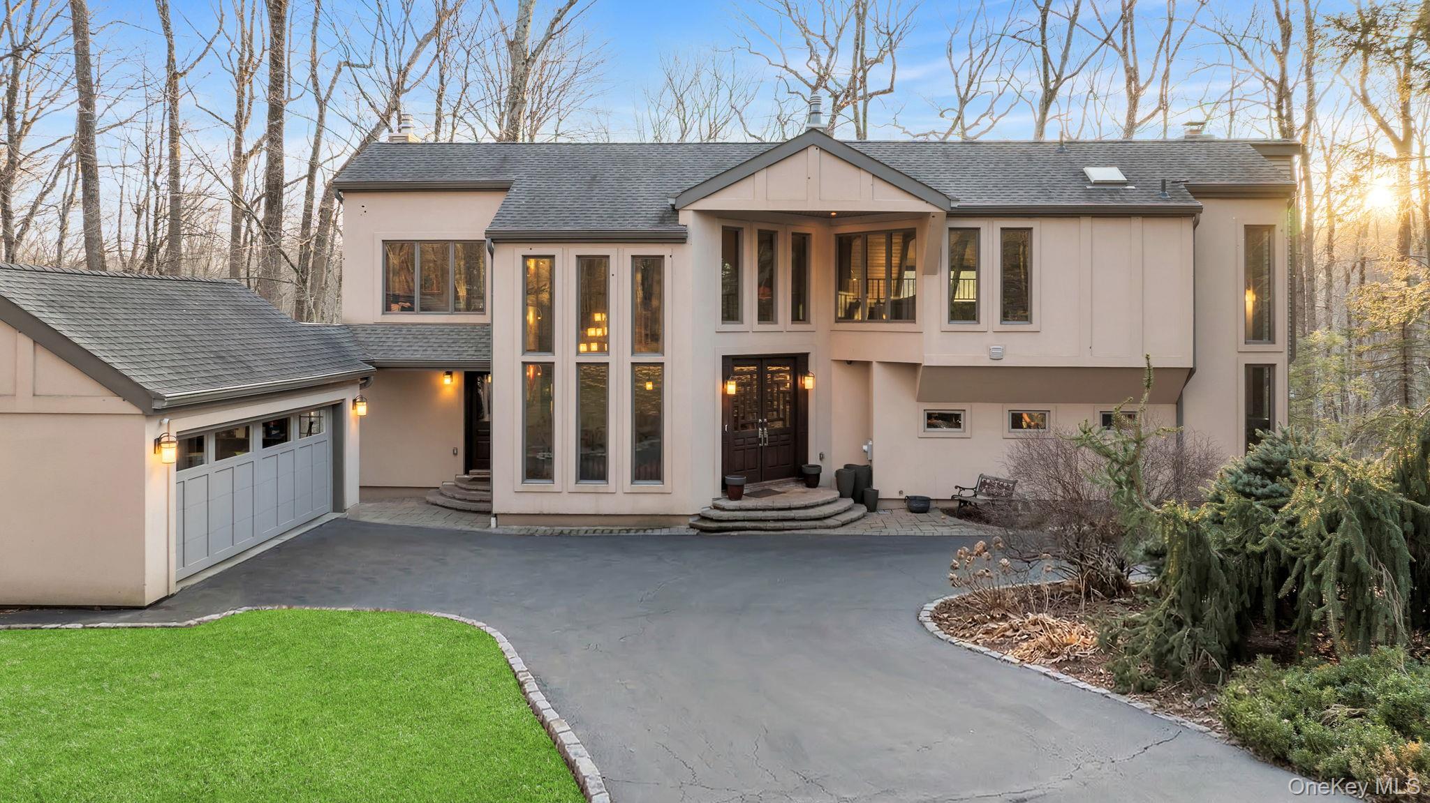 139 Pascack Road Pearl River, NY 10965 - Photo 1 of 42