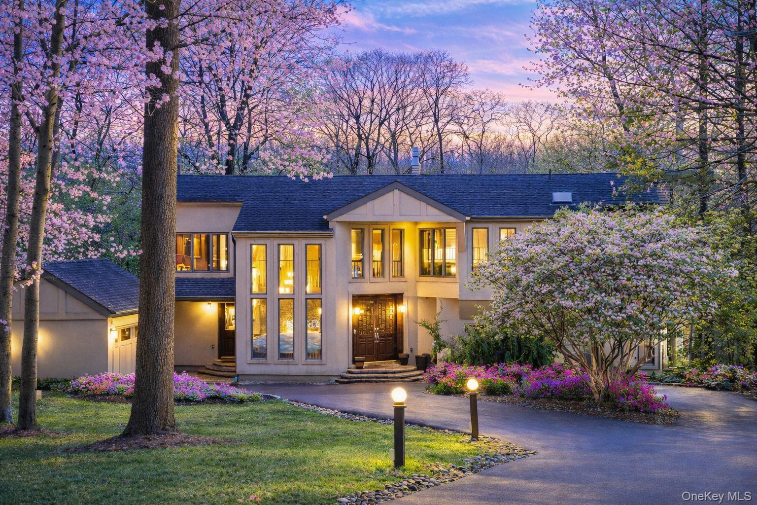 139 Pascack Road Pearl River, NY 10965 - Photo 2 of 34