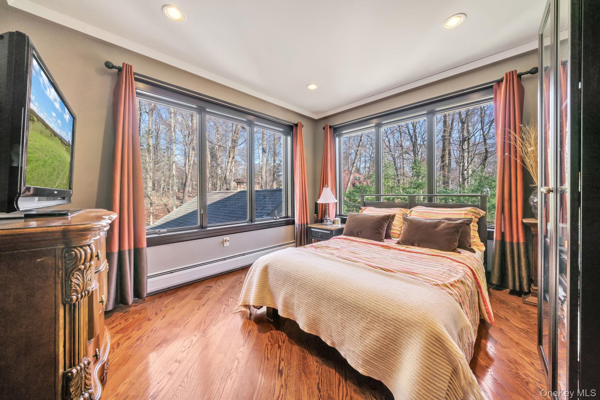 139 Pascack Road Pearl River, NY 10965 - Photo 25 of 34