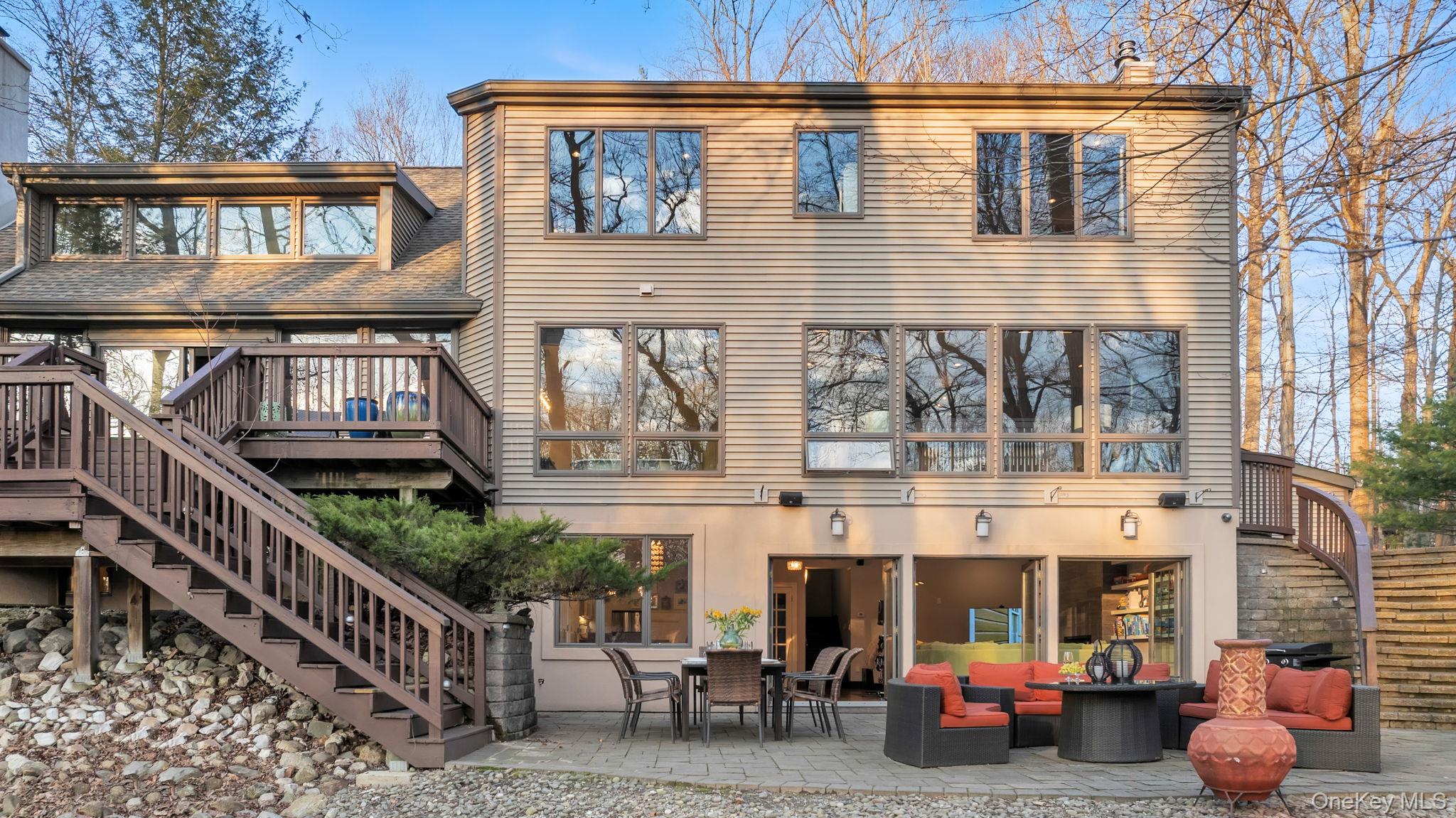 139 Pascack Road Pearl River, NY 10965 - Photo 30 of 34