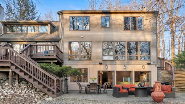 $1,299,000 | 139 Pascack Road, Pearl River, NY 10965