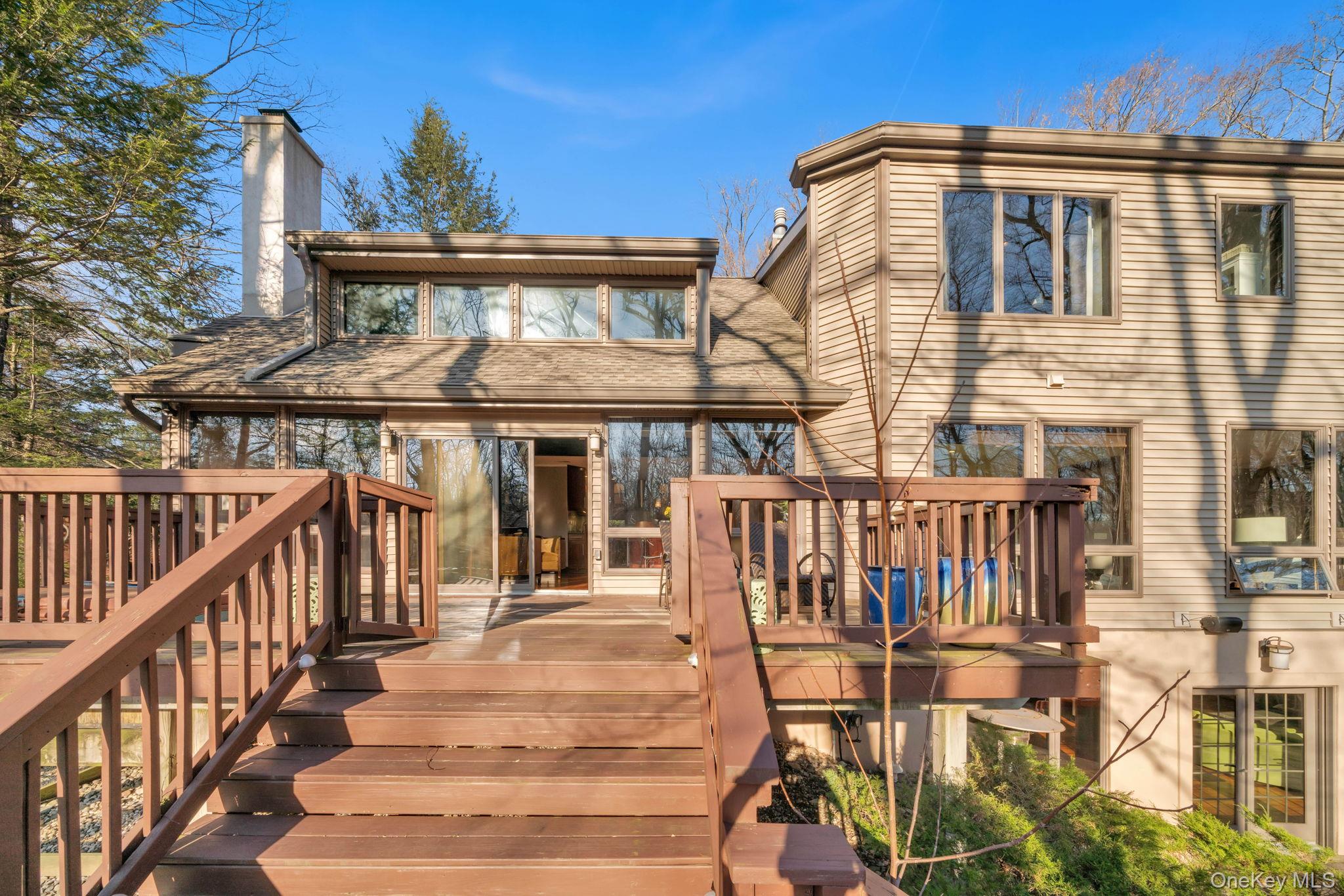 139 Pascack Road Pearl River, NY 10965 - Photo 36 of 42