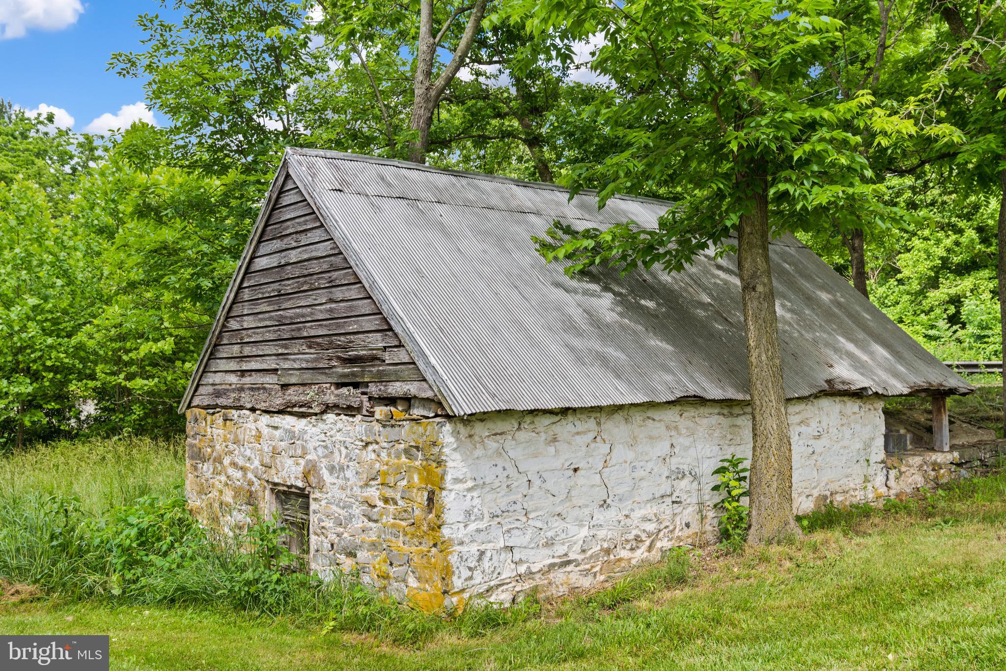 4040 Mills Road Sharpsburg, MD 21782 - Photo 107 of 127 Historic spring house