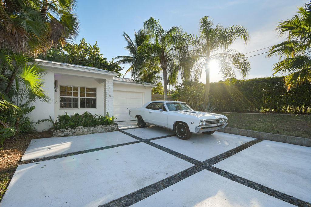 118 Avocado Road Delray Beach, FL 33444 - Photo 1 of 69 118AvocadoRoad_04