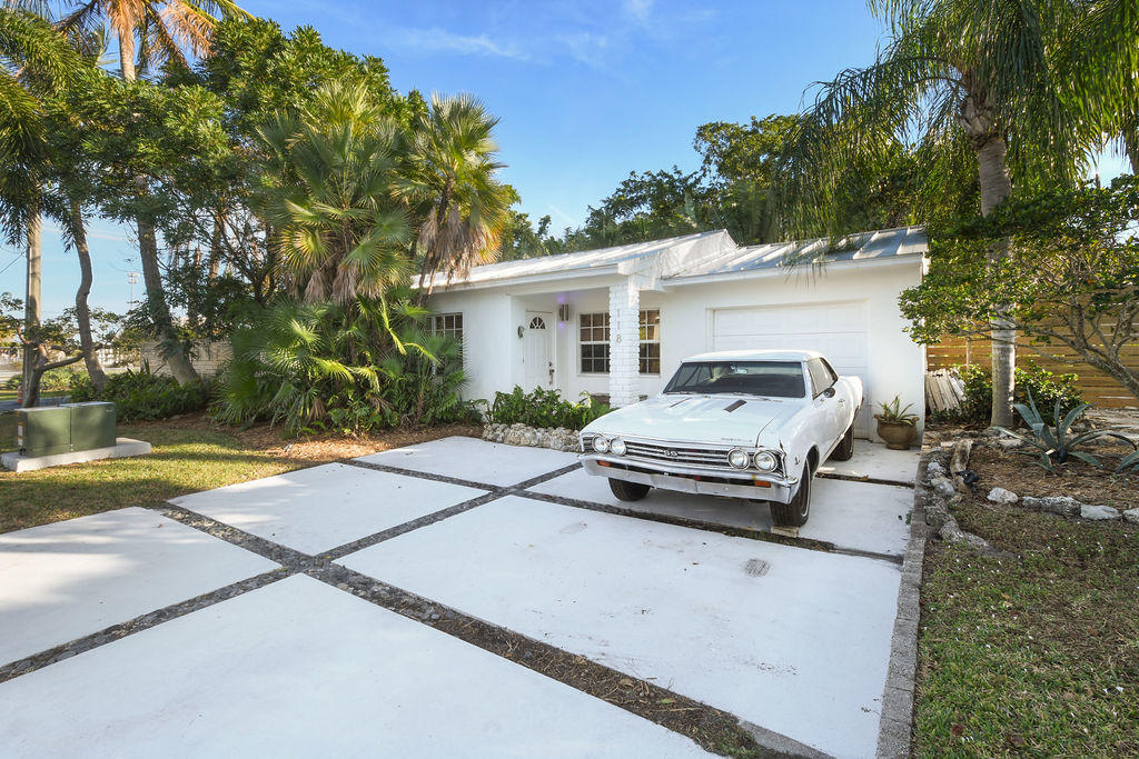 118 Avocado Road Delray Beach, FL 33444 - Photo 3 of 69 118AvocadoRoad_02