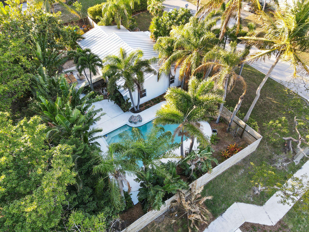 118 Avocado Road Delray Beach, FL 33444 - Photo 45 of 69 118AvocadoRoadAerial(3)