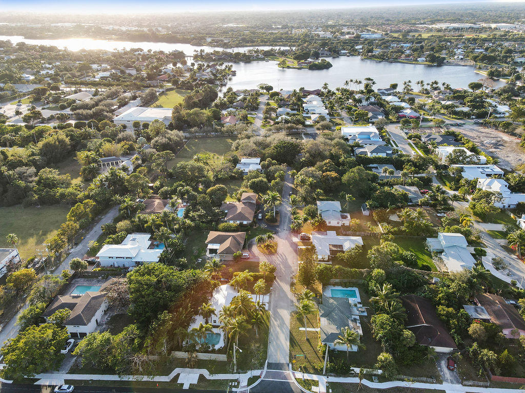 118 Avocado Road Delray Beach, FL 33444 - Photo 58 of 69 118AvocadoRoadAerial(11)