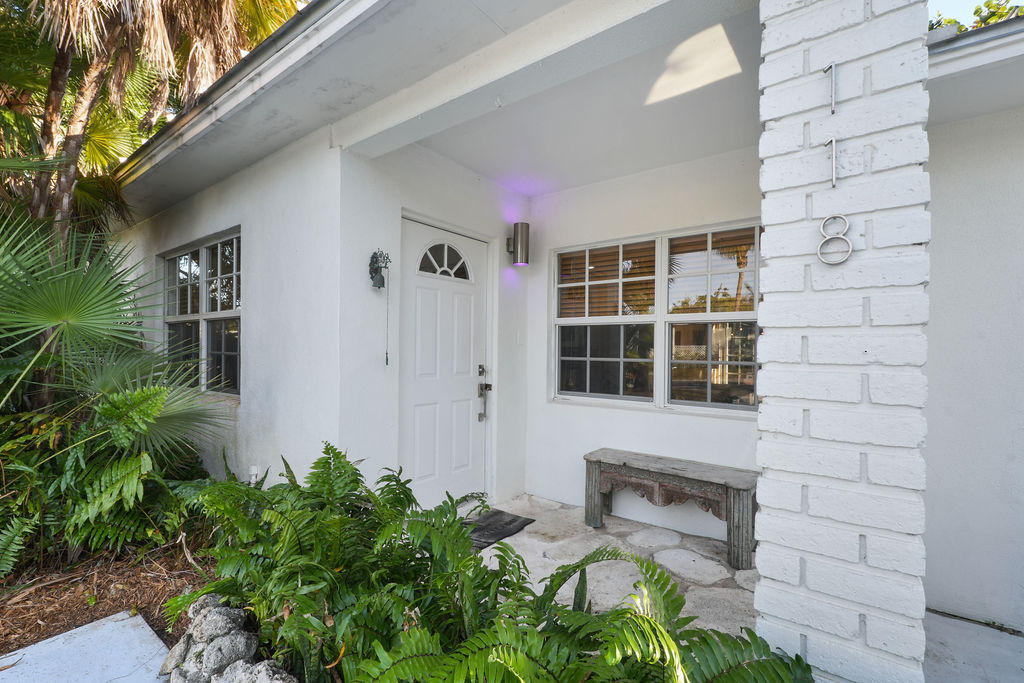 118 Avocado Road Delray Beach, FL 33444 - Photo 7 of 69 118AvocadoRoad_07