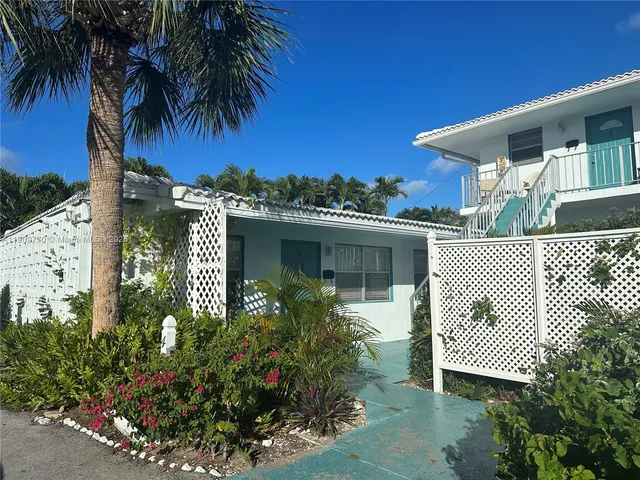 $1,895 | 4300 Sea Grape Drive, Unit 5, Lauderdale-by-the-Sea, FL 33308