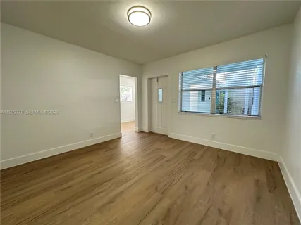 $1,795 | 4300 Sea Grape Drive, Unit 5, Lauderdale-by-the-Sea, FL 33308